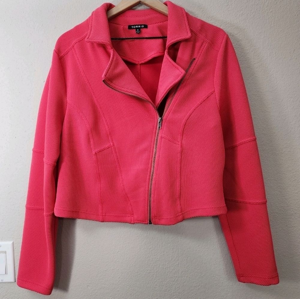 Torrid‎ • Crop Moto Jacket